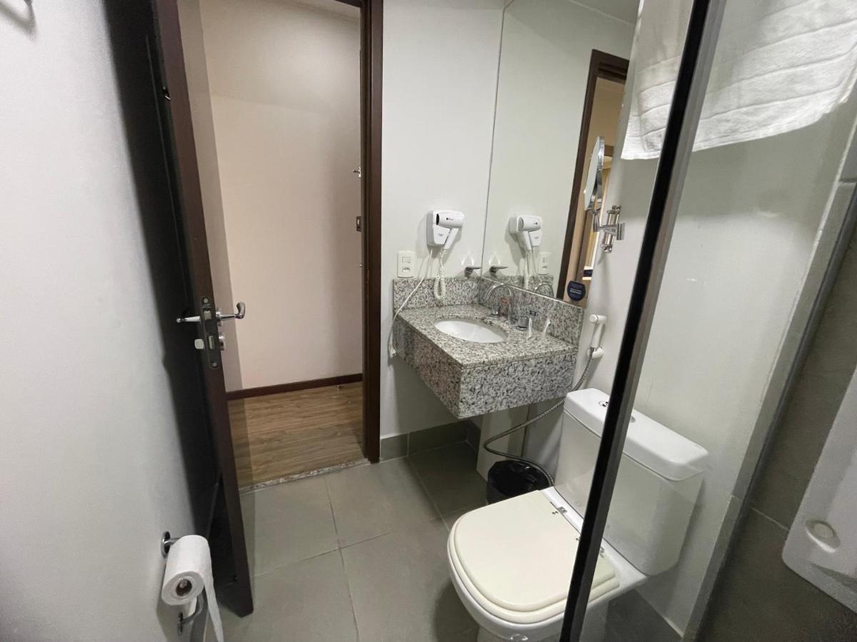 Via Premiere Apartahotel *